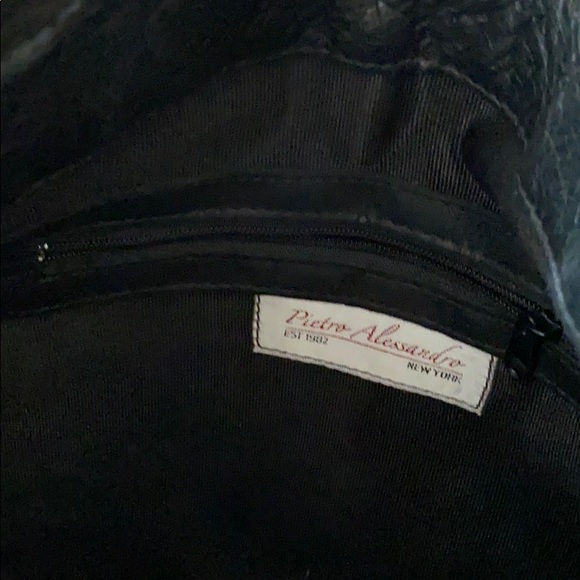 Clutch - Picture 3 of 3